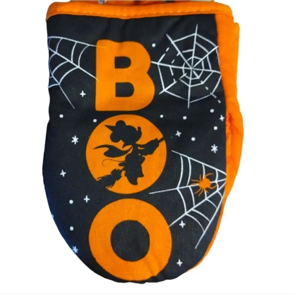 Disney Minnie Mouse Halloween BOO Prints 2 Pack Mini Oven Mitts NWT